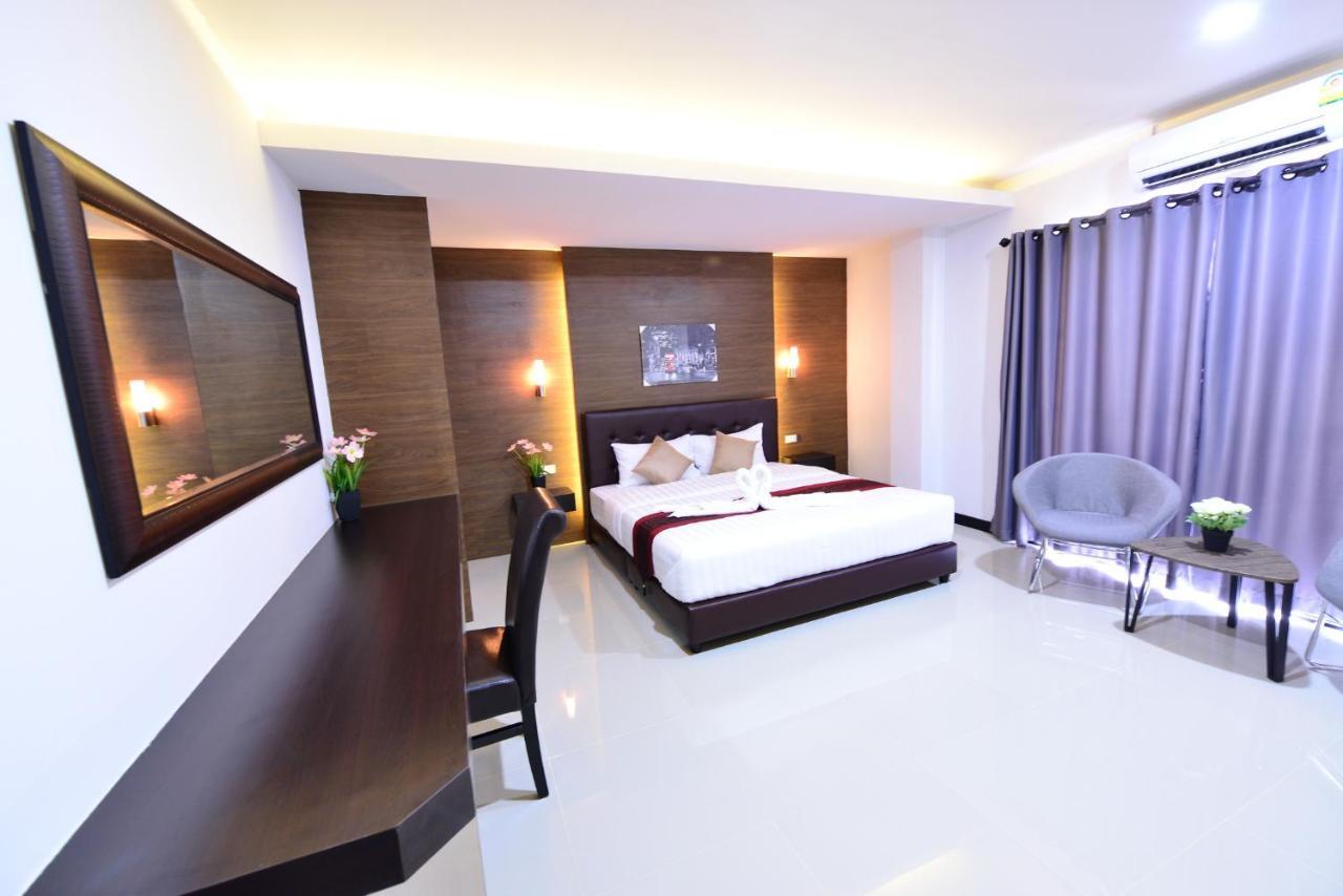 The Room Boutique Hotel Sakon Nakhon Dış mekan fotoğraf