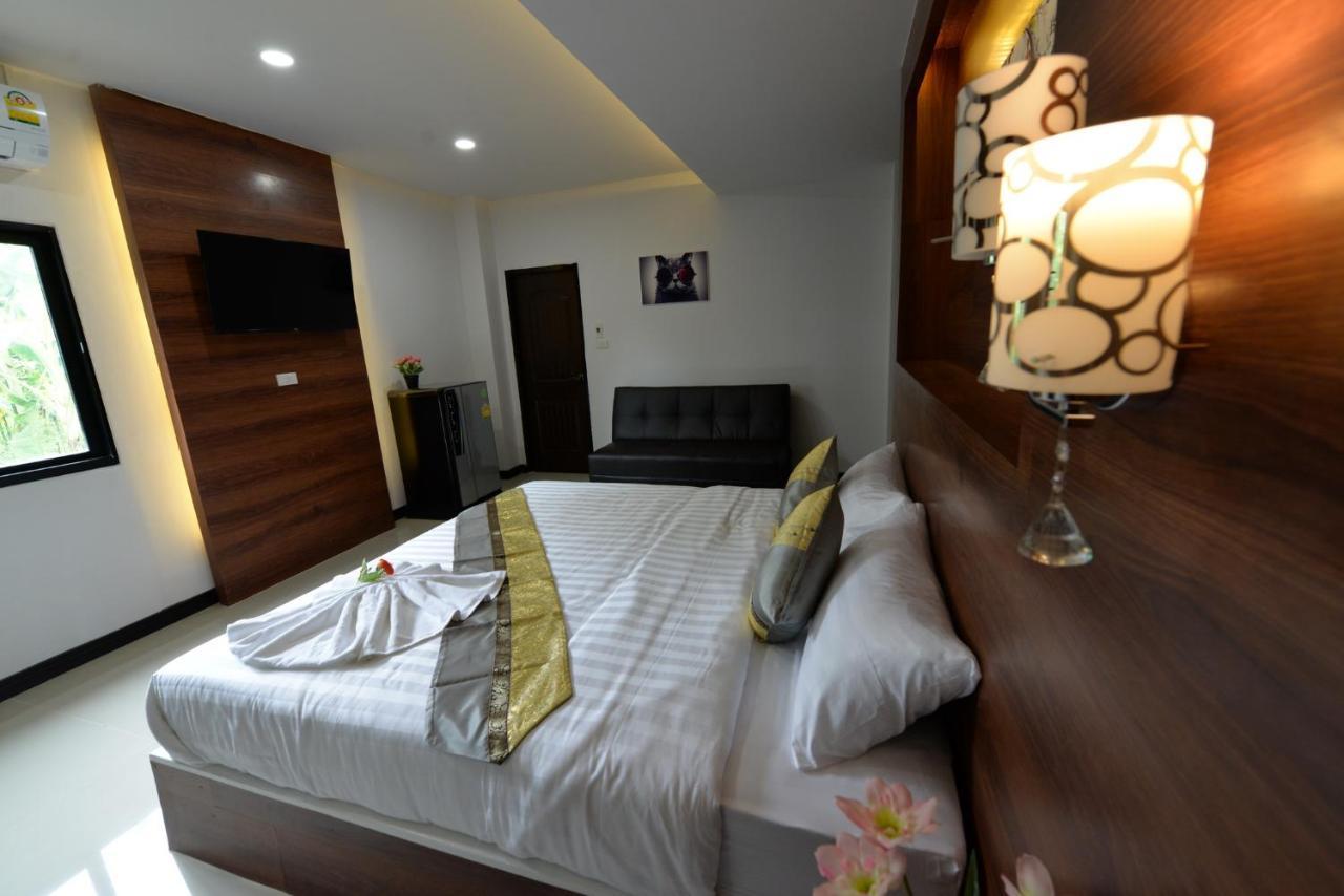 The Room Boutique Hotel Sakon Nakhon Dış mekan fotoğraf