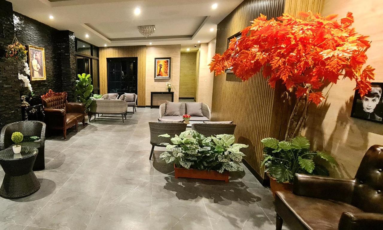 The Room Boutique Hotel Sakon Nakhon Dış mekan fotoğraf