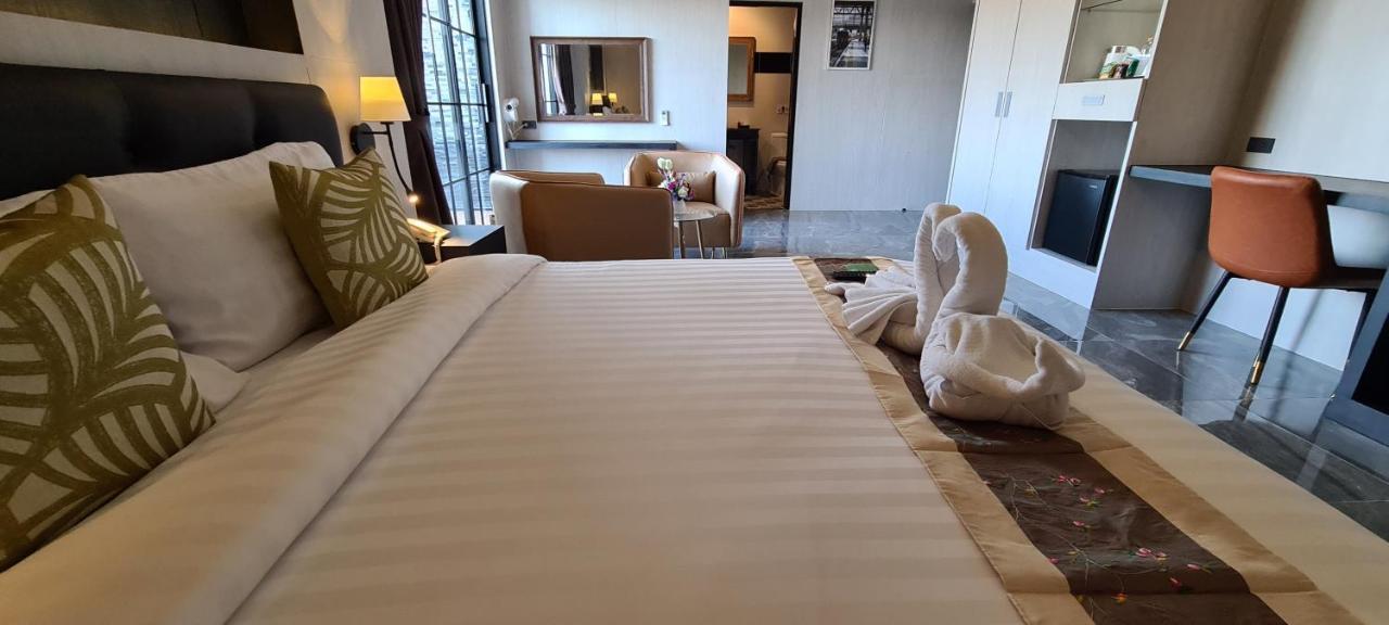 The Room Boutique Hotel Sakon Nakhon Dış mekan fotoğraf